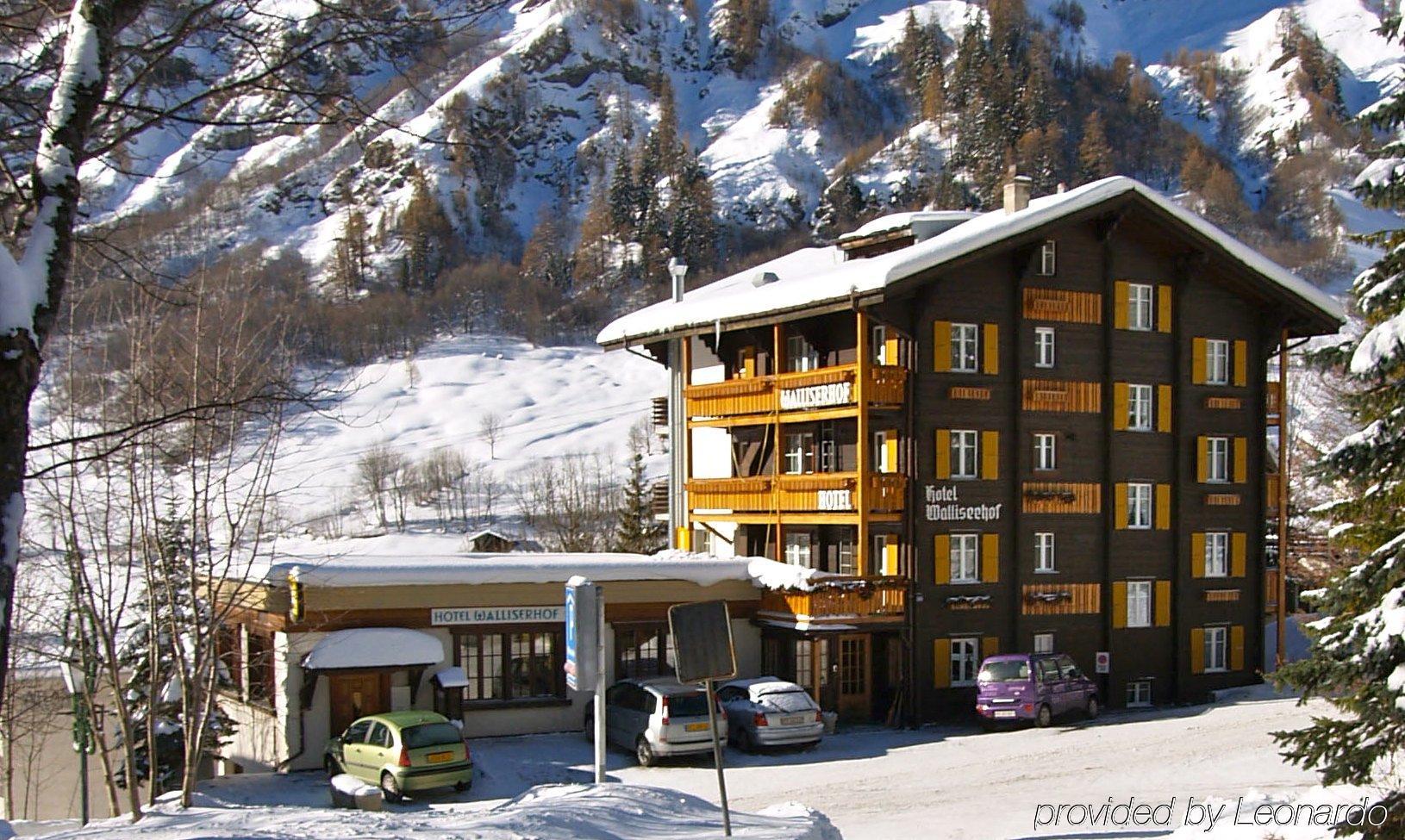 Hotel Walliserhof-Leukerbad-Therme Exterior foto